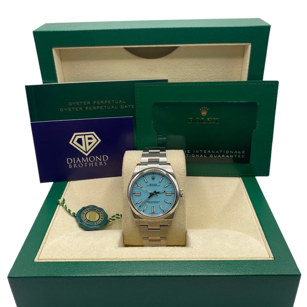 Rolex Oyster Perpetual 41 124300 2022 with a tiffany blue dial.