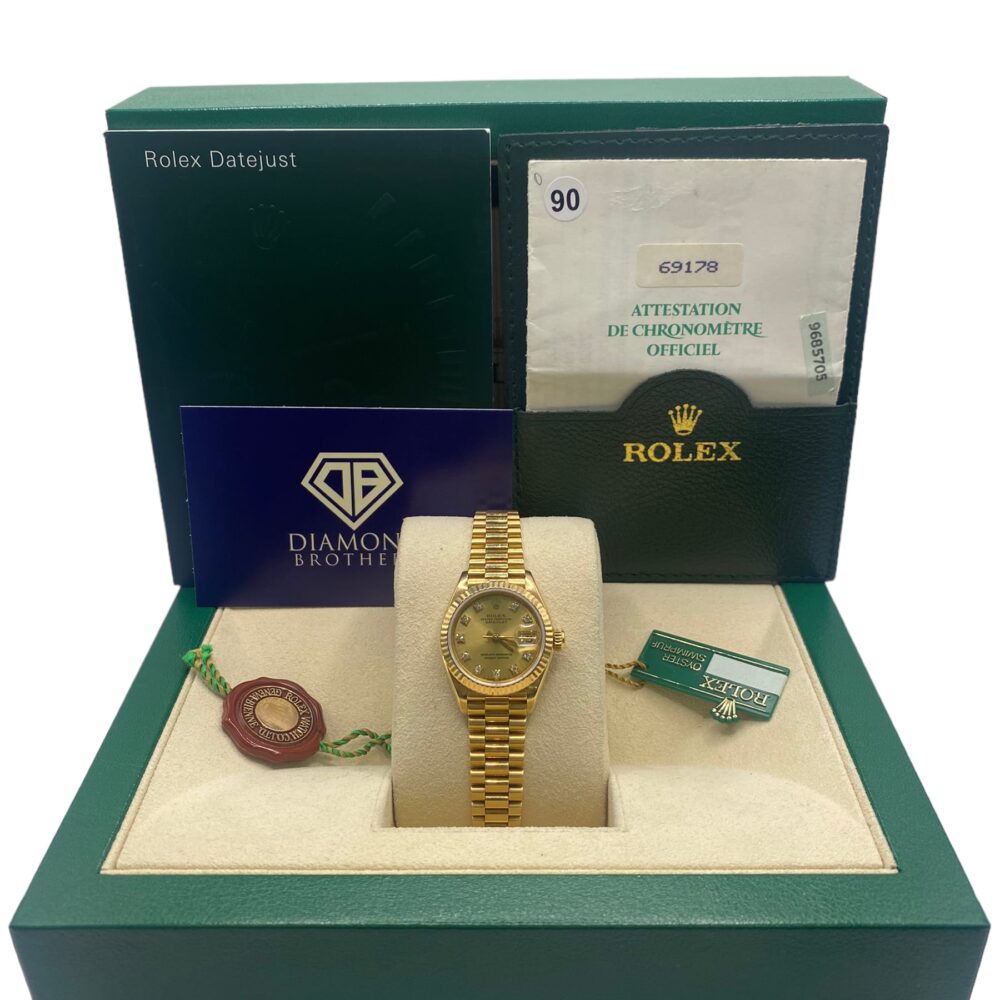 Rolex Datejust 69178 1987 Box and papers and 1 year warranty.