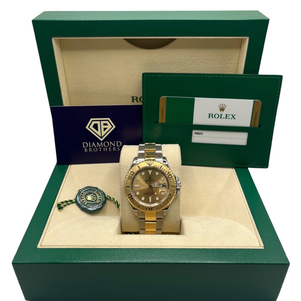 Rolex 16623 Yachtmaster 2015 complete with Box and Papers