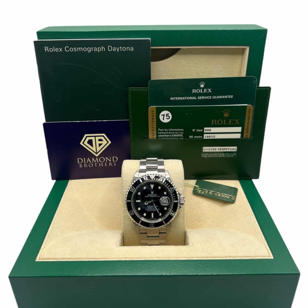 Rolex Submariner 16610 2009 With Box, Papers And Rolex Service Card.