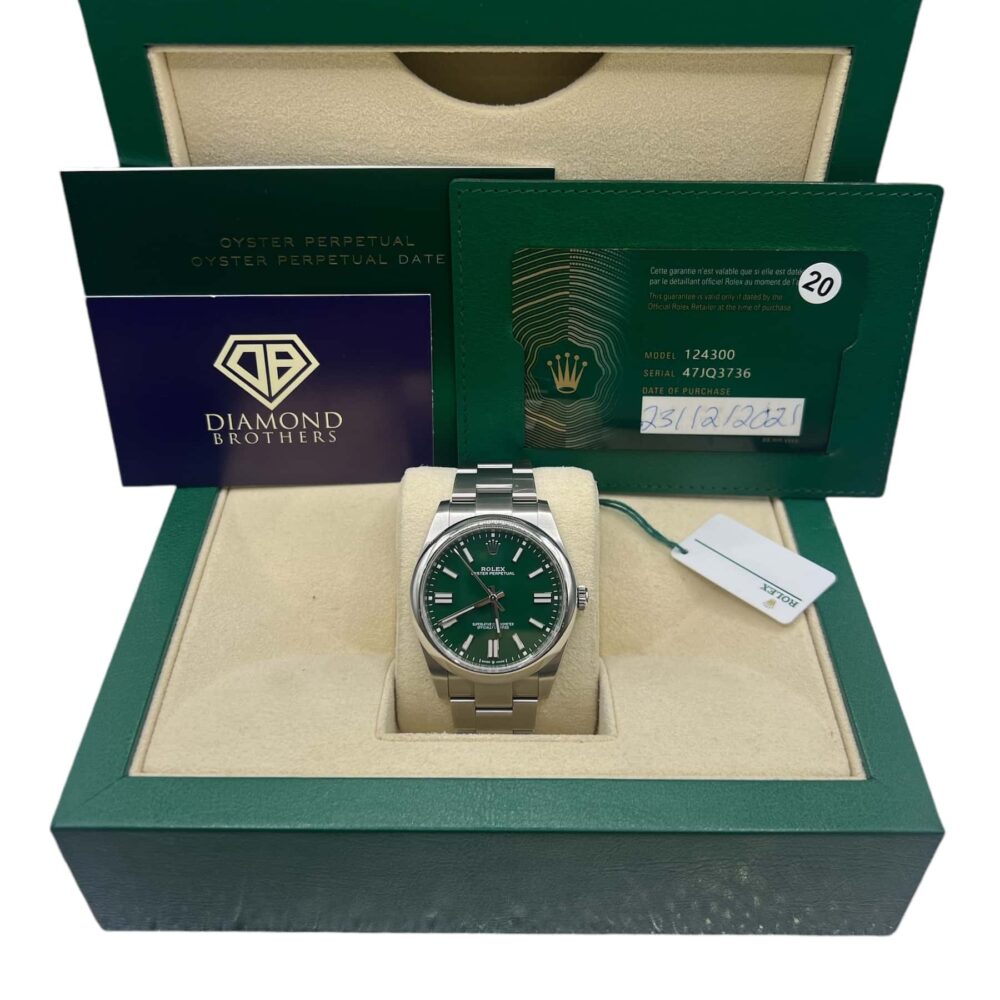 Rolex Oyster perpetual 124300 2021 with box and papers.