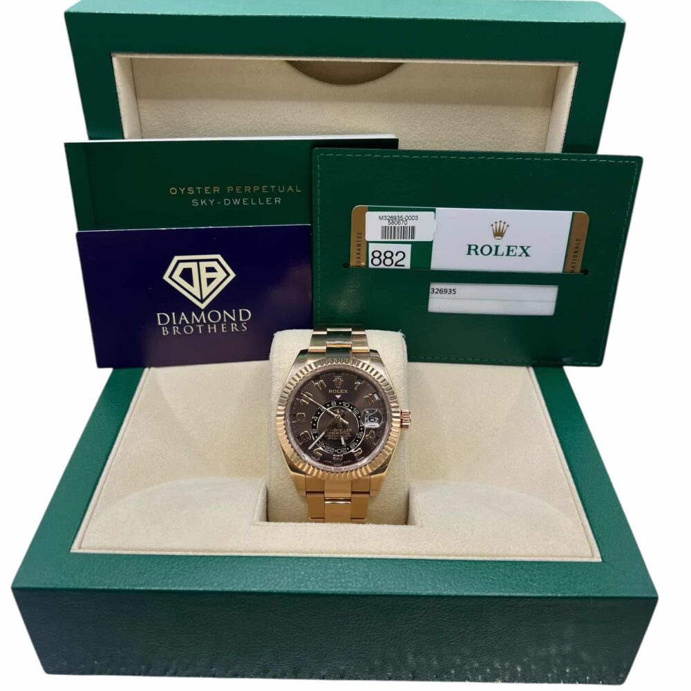 Rolex Skydweller 326935 2018 With Box And Papers.