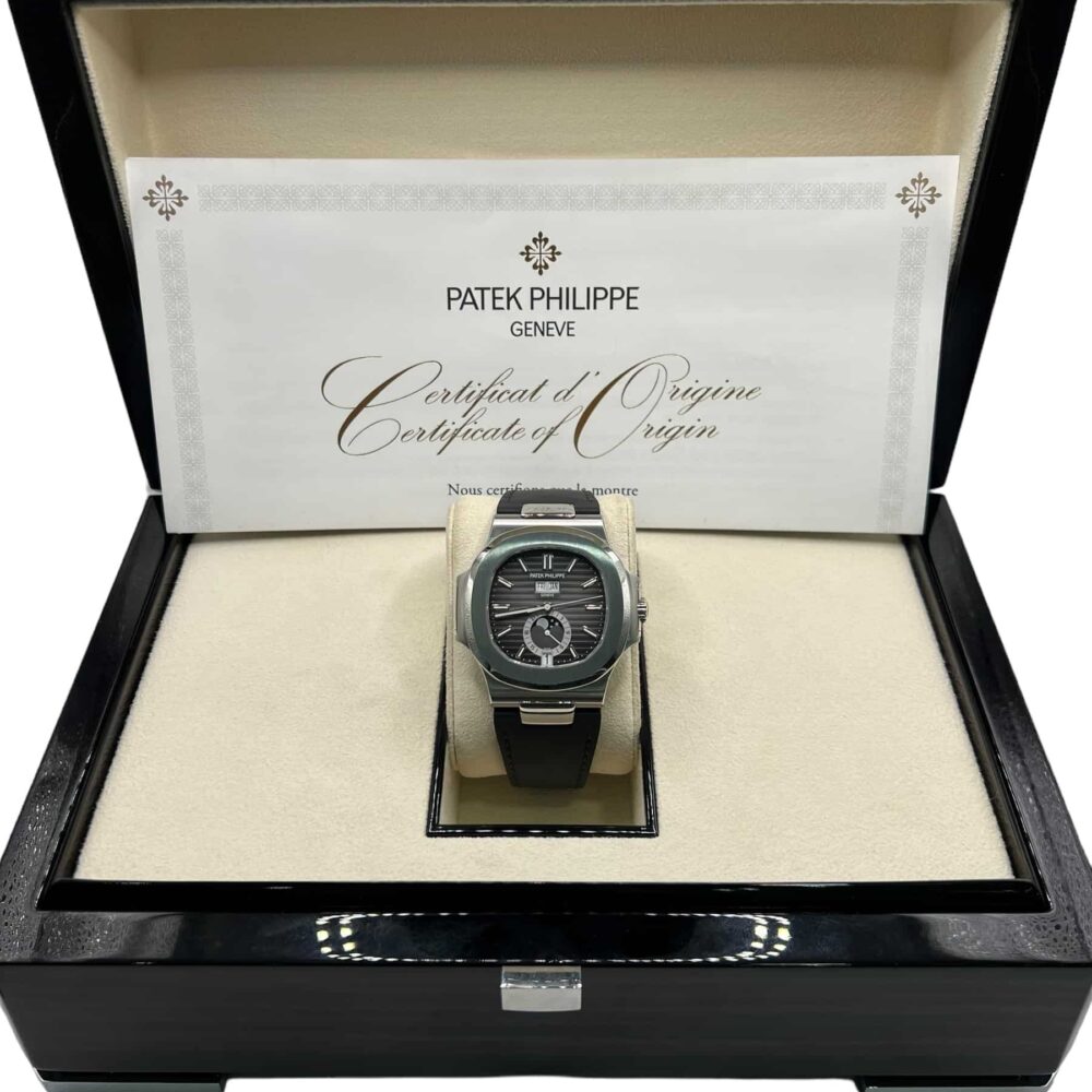 Patek Phillipe Nautilus 5726A-001 2020 With Box And Papers.