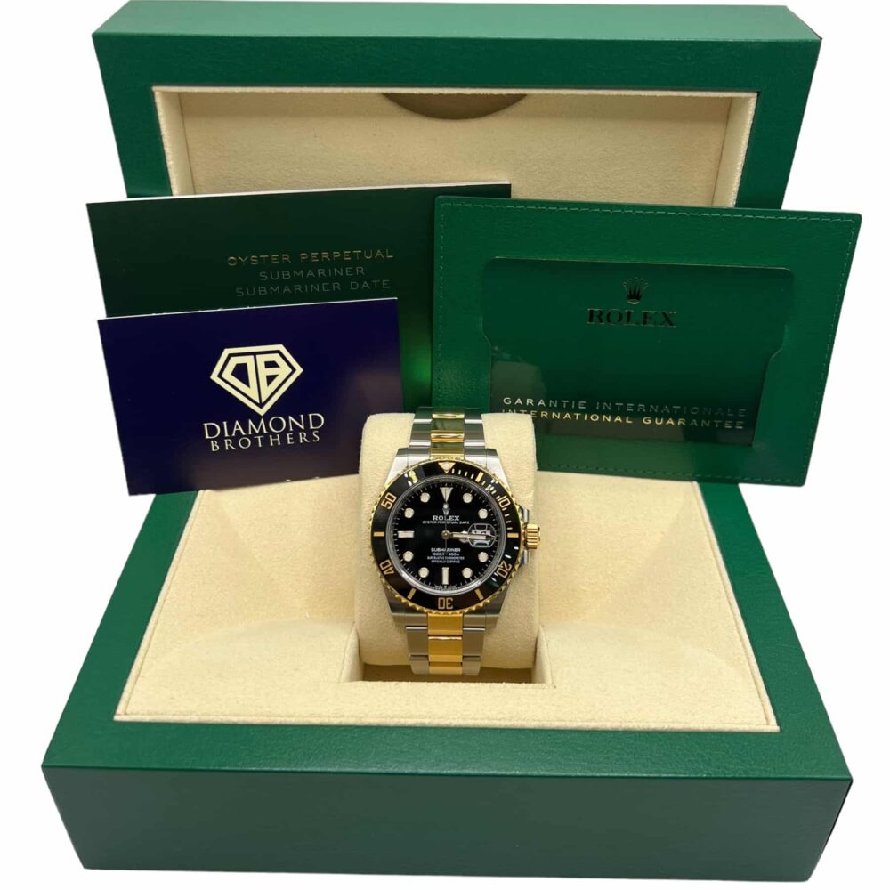 Rolex Submariner 126613LN 2020 With Box And Papers.