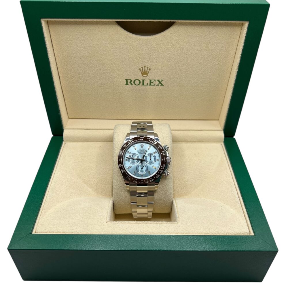 Rolex Daytona 116506 2022 With Box And Papers.