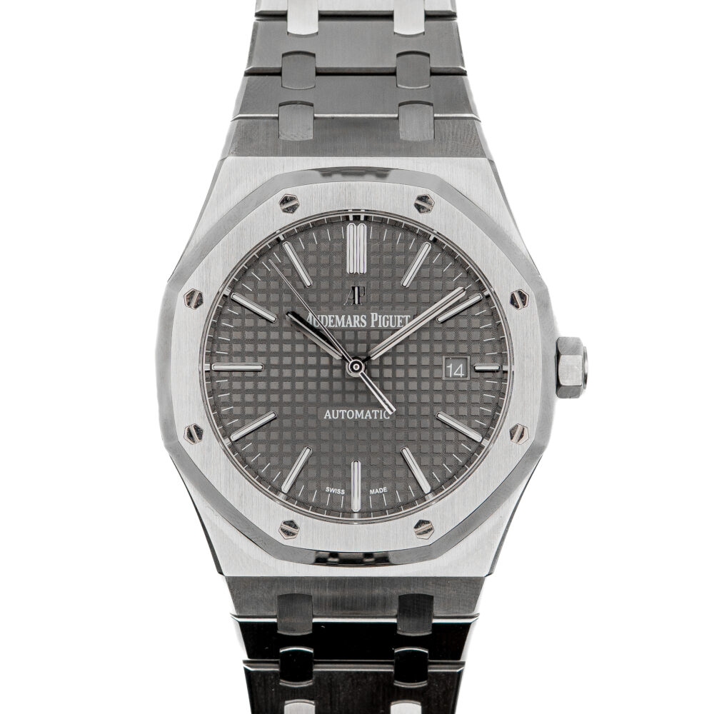Audemars Piguet 15400ST 2018 With Box And Papers.